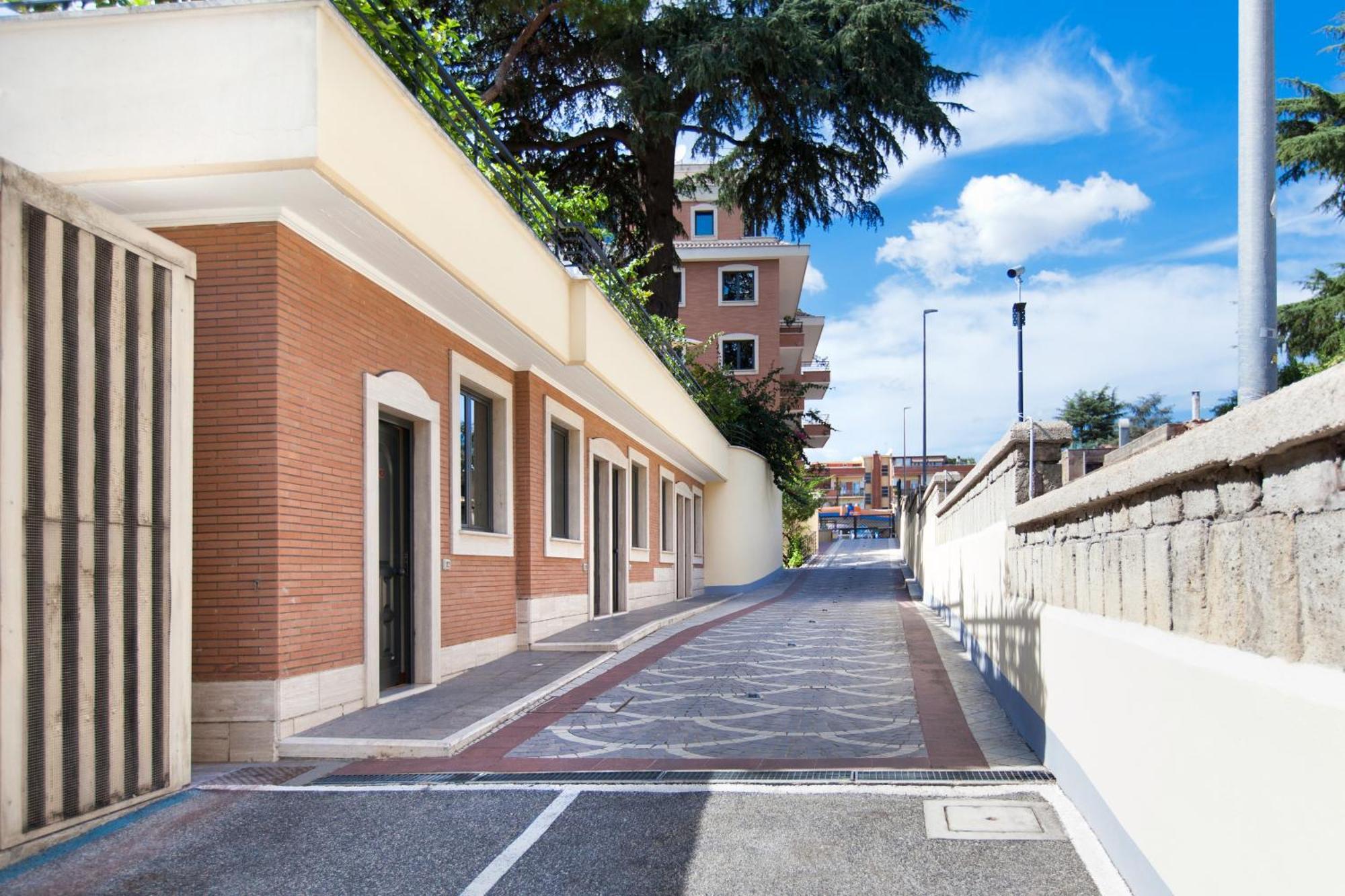 Garner Hotel Rome Aurelia By Ihg — Photos 1